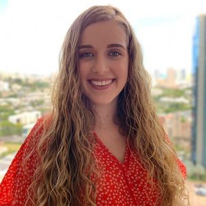 Meet your Posher, Becca